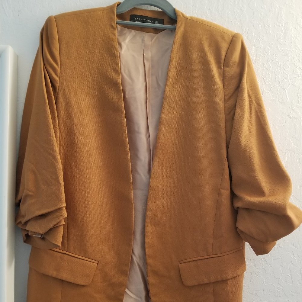 Zara Woman Collarless Oversized Camel/Tan Blazer Size S